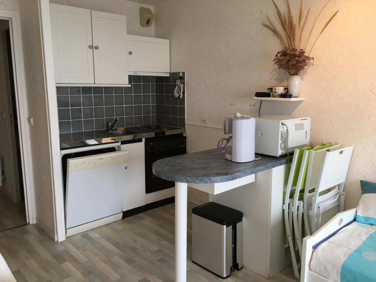 Fort-Mahon-Plage: Studio Balcon, Equipements Complets, Parking Prive - Fr-1-482-12 Exterior photo
