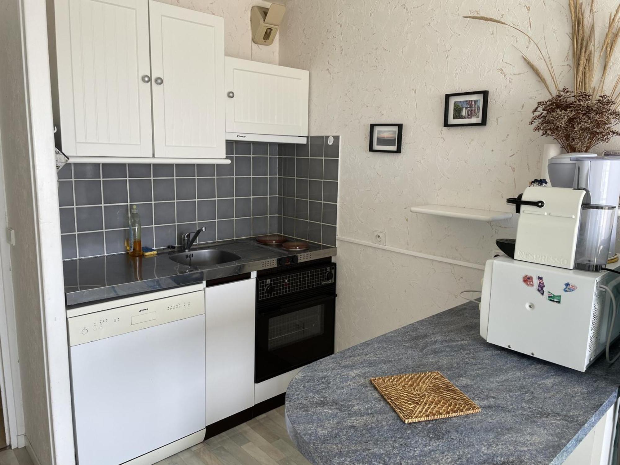 Fort-Mahon-Plage: Studio Balcon, Equipements Complets, Parking Prive - Fr-1-482-12 Exterior photo